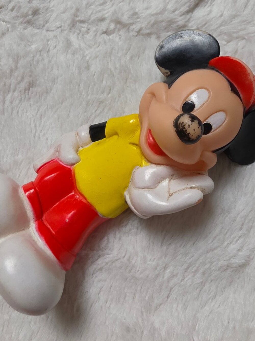 Vintage 1986 Tommee Tippee Mickey Mouse Squeaky Toy Walt Disney Co 5.5"